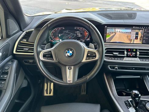 Used 2023 BMW X5 xDrive40i w/ M Sport Package image 8