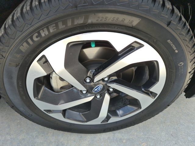 Used 2023 Subaru Forester Touring AWD/4WD image 6