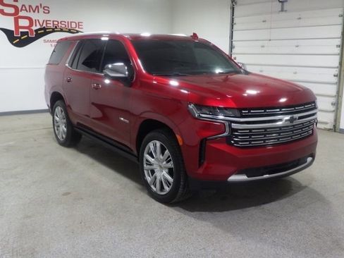 Used 2023 Chevrolet Tahoe Premier w/ Advanced Technology Package image 5