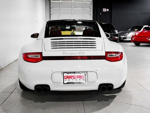 Used 2010 Porsche 911 Targa 4S AWD/4WD image 4