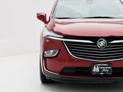 Used 2024 Buick Enclave Premium image 4