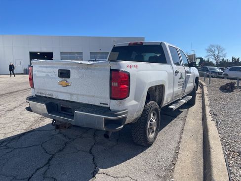 Used 2016 Chevrolet Silverado 2500 W/T w/ WT Convenience Package image 4