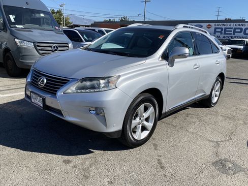 Used 2015 Lexus RX 350 FWD image 2