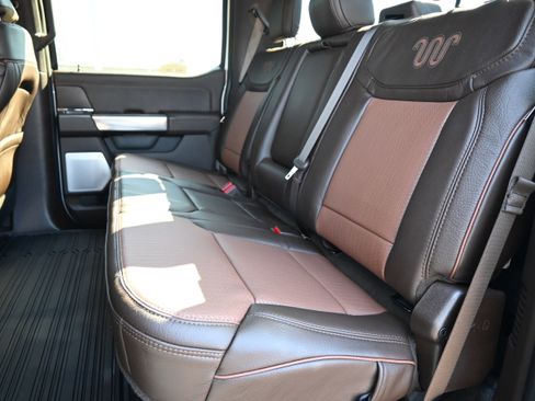 Used 2026 Ford F450 King Ranch w/ FX4 Off-Road Package image 32