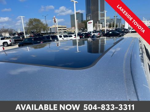 Used 2023 Toyota Tundra Platinum image 11