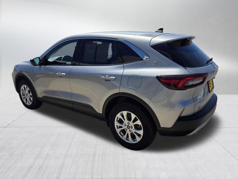 Certified 2024 Ford Escape Active AWD/4WD image 6