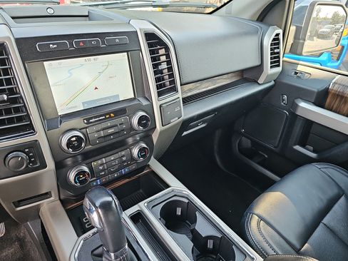 Used 2020 Ford F150 Lariat w/ Equipment Group 502A Luxury AWD/4WD image 22