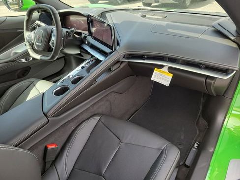 New 2026 Chevrolet Corvette Stingray Coupe w/ Z51 Performance Package RWD image 11