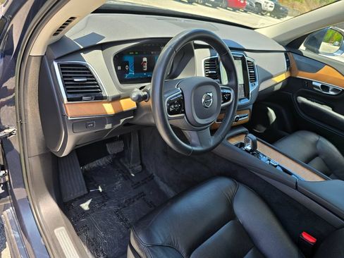 Used 2023 Volvo XC90 B6 Plus w/ Protection Package Premier AWD/4WD image 31