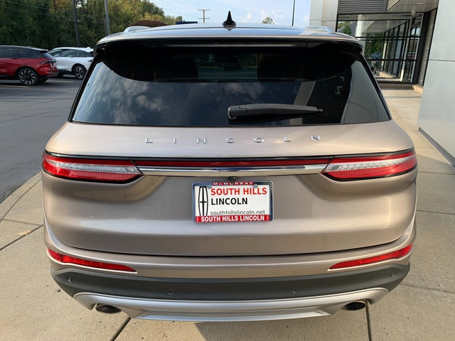 Used 2020 Lincoln Corsair Reserve w/ Elements Package AWD/4WD image 4