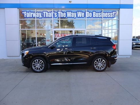 Certified 2024 GMC Terrain Denali w/ Denali Premium Package image 7