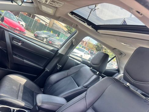 Used 2016 Toyota Corolla S Premium FWD image 15