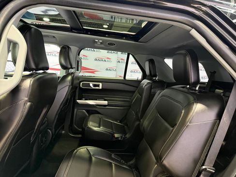 Used 2023 Ford Explorer XLT w/ Equipment Group 202A AWD/4WD image 41
