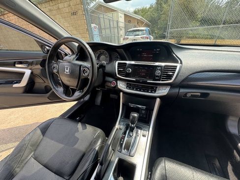 Used 2015 Honda Accord EX-L image 29