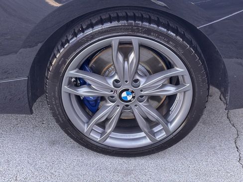 Used 2016 BMW M235i Convertible image 34