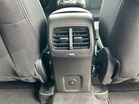 Used 2024 Ford Escape Active AWD/4WD image 25