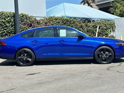 Certified 2025 Honda Accord Sport image 3