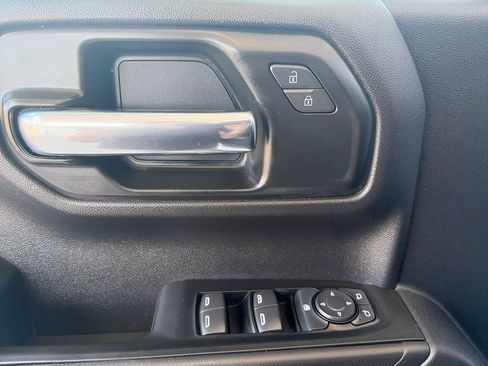 Used 2024 Chevrolet Silverado 1500 Custom Trail Boss w/ LPO, Dark Essentials Package AWD/4WD image 24