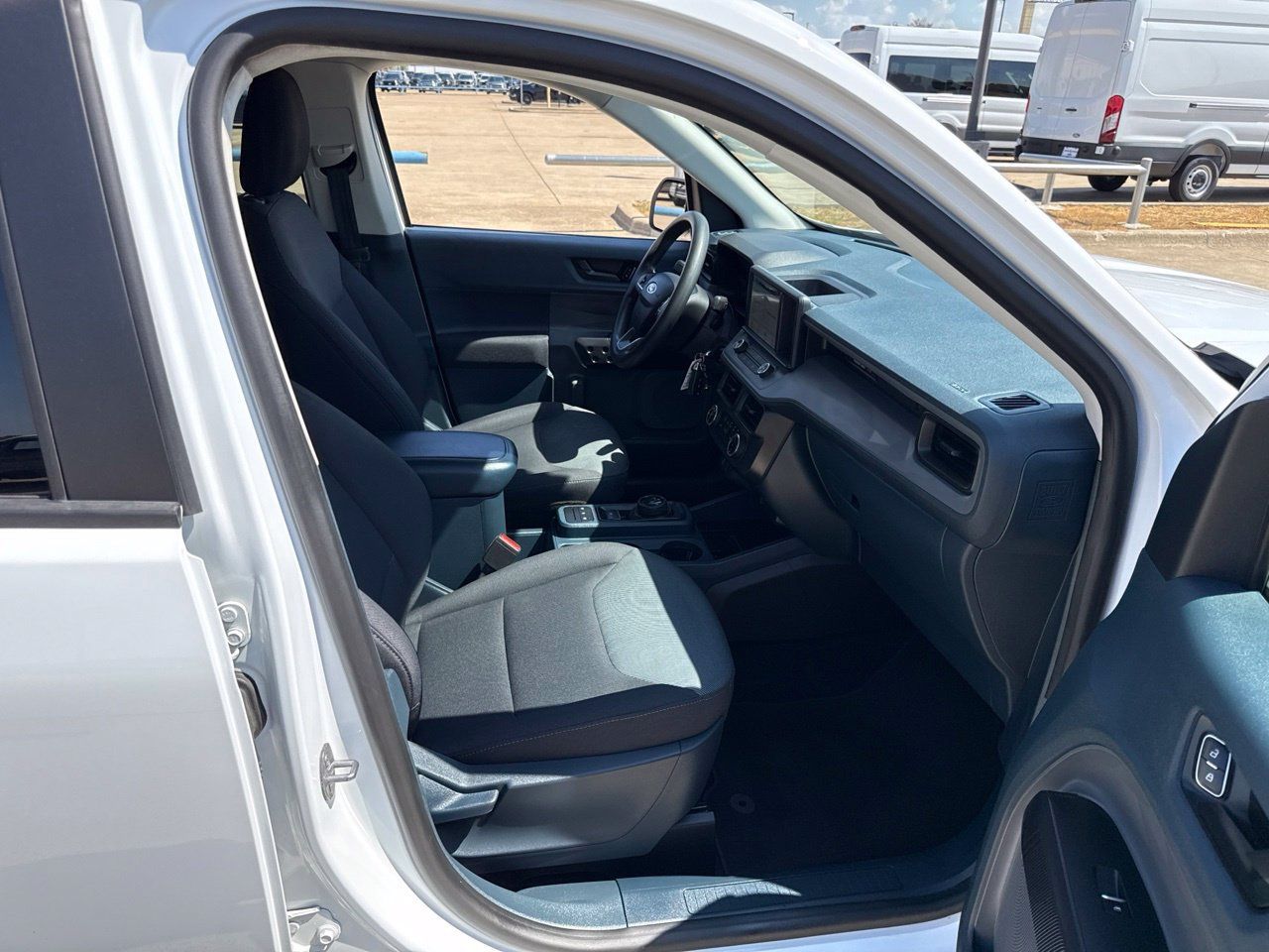 Used 2023 Ford Maverick XL FWD image 13