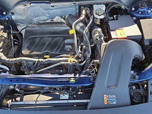 Used 2024 Chevrolet Trax LS image 21