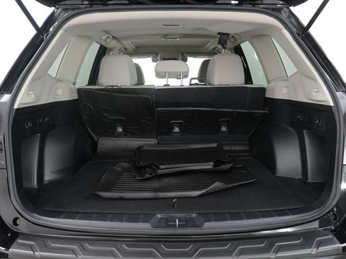 Used 2019 Subaru Forester Premium w/ All-Weather Package AWD/4WD image 16