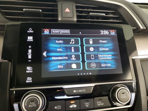 Used 2016 Honda Civic EX-T image 19