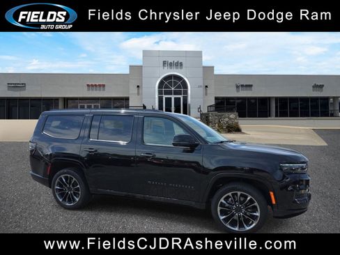 Used 2024 Jeep Wagoneer Series III w/ Premium Group I AWD/4WD image 1