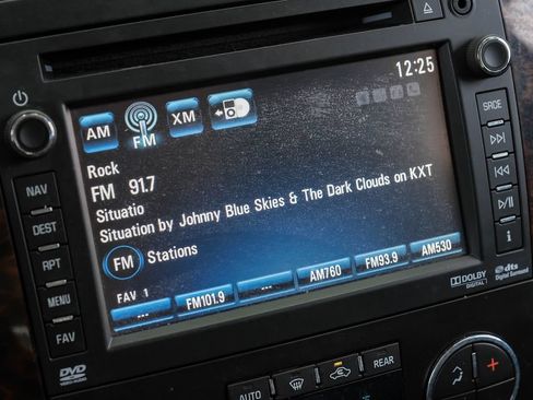 Used 2013 GMC Yukon XL Denali AWD/4WD image 46