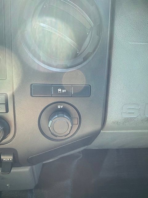 Used 2014 Ford F250 XL w/ Power Equipment Group RWD image 14