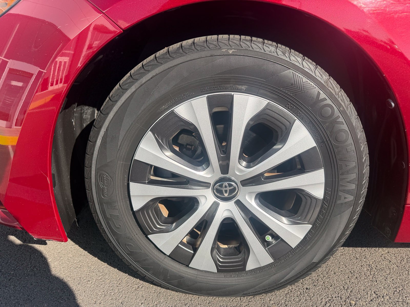 Used 2022 Toyota Corolla LE FWD image 9