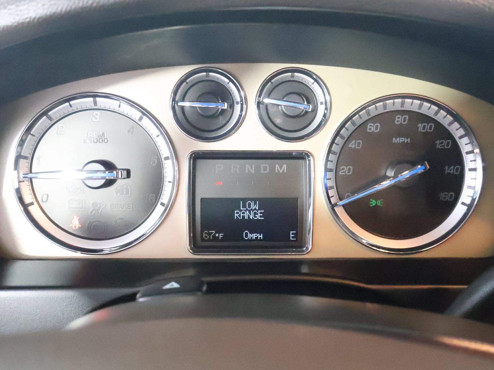 Used 2014 Cadillac Escalade Platinum AWD/4WD image 37