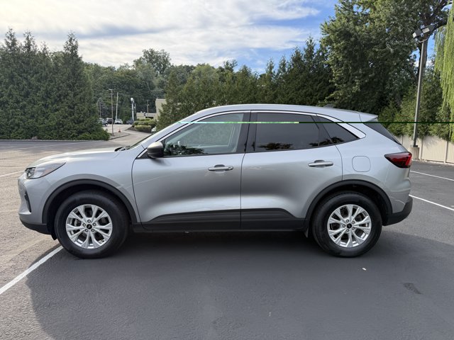 Certified 2024 Ford Escape Active w/ Tech Pack #1 AWD/4WD image 3