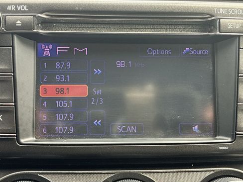 Used 2013 Toyota RAV4 LE FWD image 26