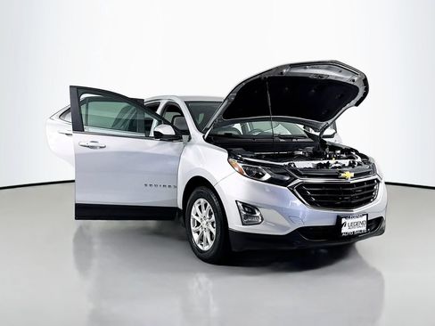 Used 2021 Chevrolet Equinox LT FWD image 17