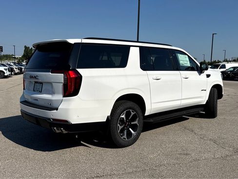 New 2026 GMC Yukon XL AT4 w/ LPO, Floor Liner Package AWD/4WD image 2