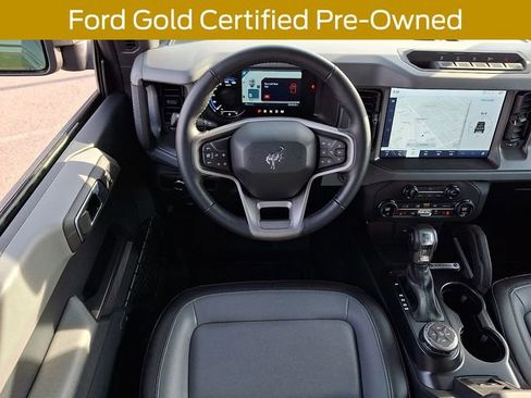 Used 2024 Ford Bronco Everglades image 13