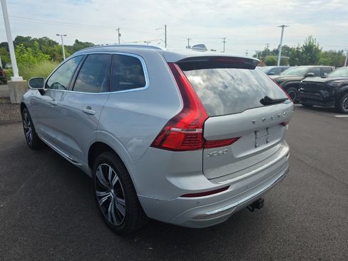 Used 2022 Volvo XC60 T8 Inscription w/ Advanced Package AWD/4WD image 4