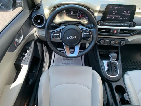 Used 2022 Kia Forte LXS FWD image 24