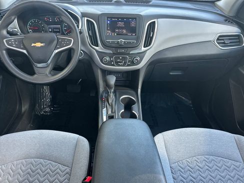 Used 2022 Chevrolet Equinox LS FWD image 14