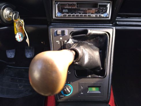 Used 1988 Alfa Romeo Spider Quadrifoglio image 23