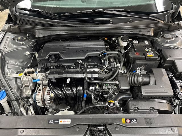 Certified 2026 Hyundai Elantra Sport w/ Cargo Package FWD image 18