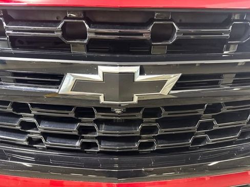 Used 2023 Chevrolet Tahoe Z71 w/ Luxury Package image 9