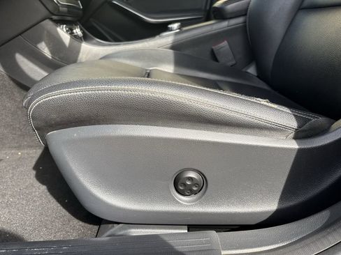 Used 2018 Mercedes-Benz CLA 250 CLA 250 image 13