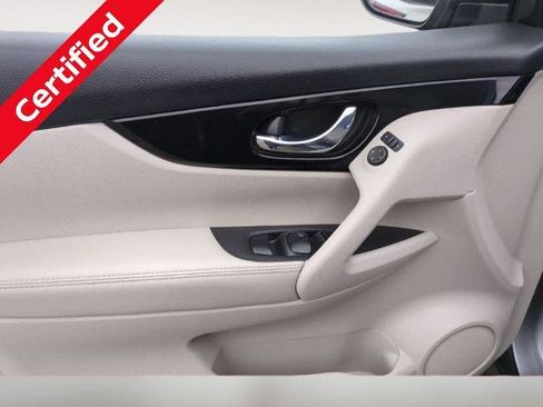 Certified 2022 Nissan Rogue Sport SL image 13