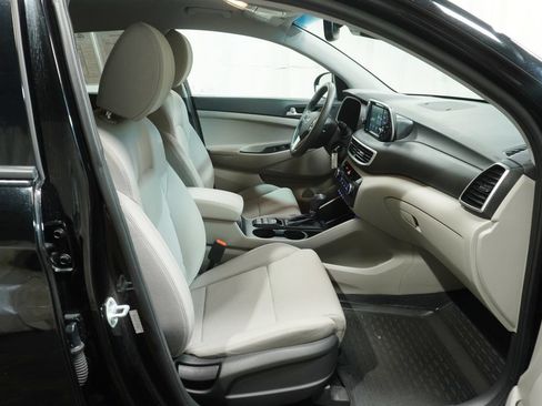 Used 2019 Hyundai Tucson SE AWD/4WD image 11