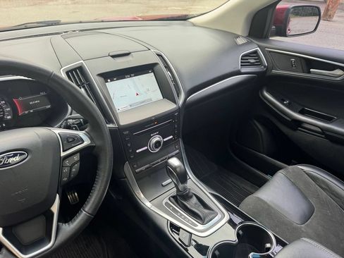 Used 2017 Ford Edge Sport w/ Technology Package AWD/4WD image 33