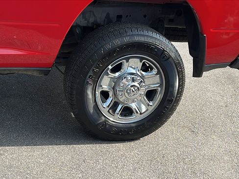 Used 2024 RAM 2500 Big Horn w/ Bed Utility Group image 12