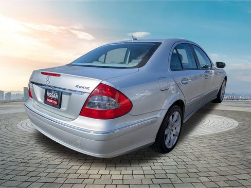 Used 2007 Mercedes-Benz E 350 4MATIC Sedan image 5