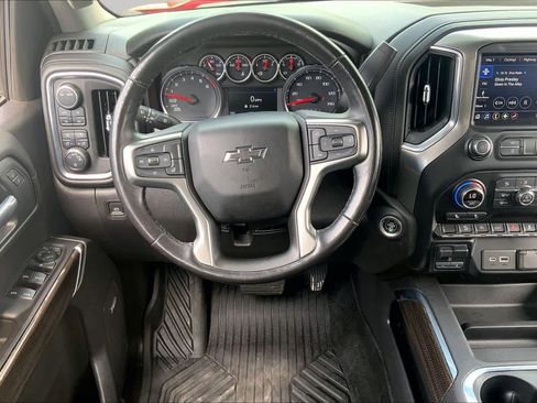 Used 2021 Chevrolet Silverado 1500 LT Trail Boss w/ Convenience Package II AWD/4WD image 5