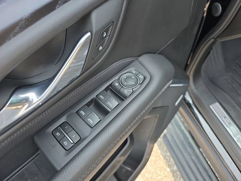 Used 2023 GMC Yukon Denali AWD/4WD image 19